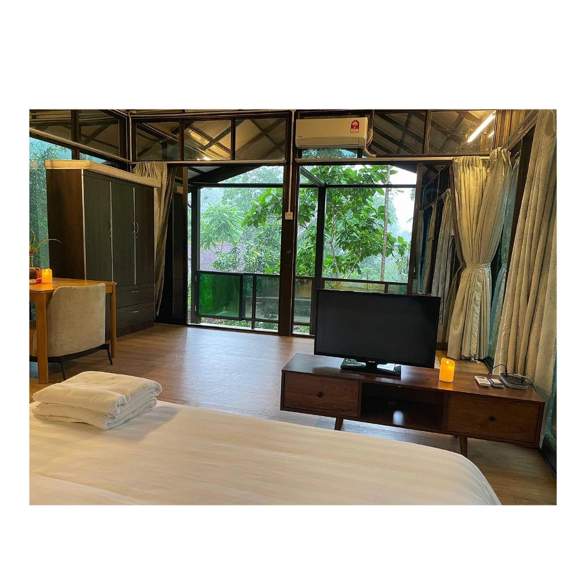 Villa Sri Kampung Kuah Eksteriør billede